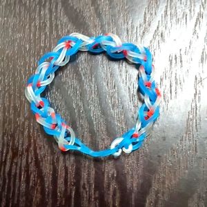 Single bracelet